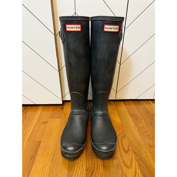 Hunter Women’s 9 Cloudy Black Charcoal Original Tall Rainboots Fall Rainy Preppy - Picture 1 of 10